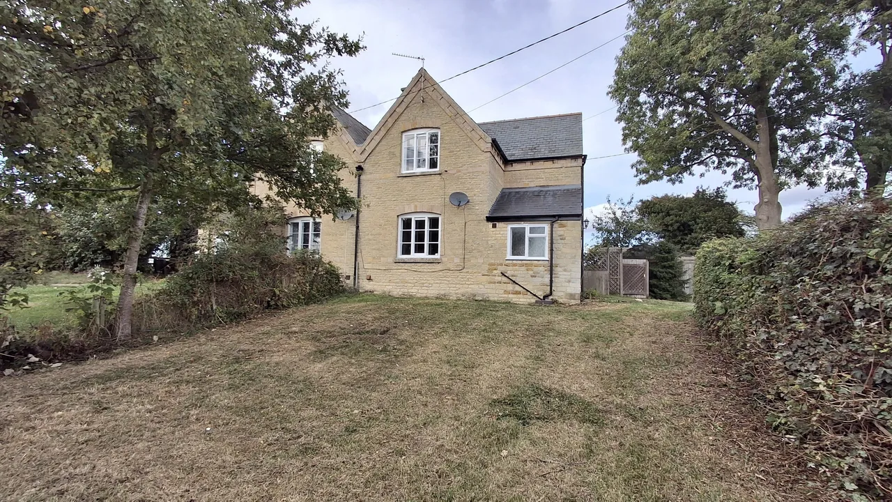 3 bed house to rent, Heydour, Grantham, NG32