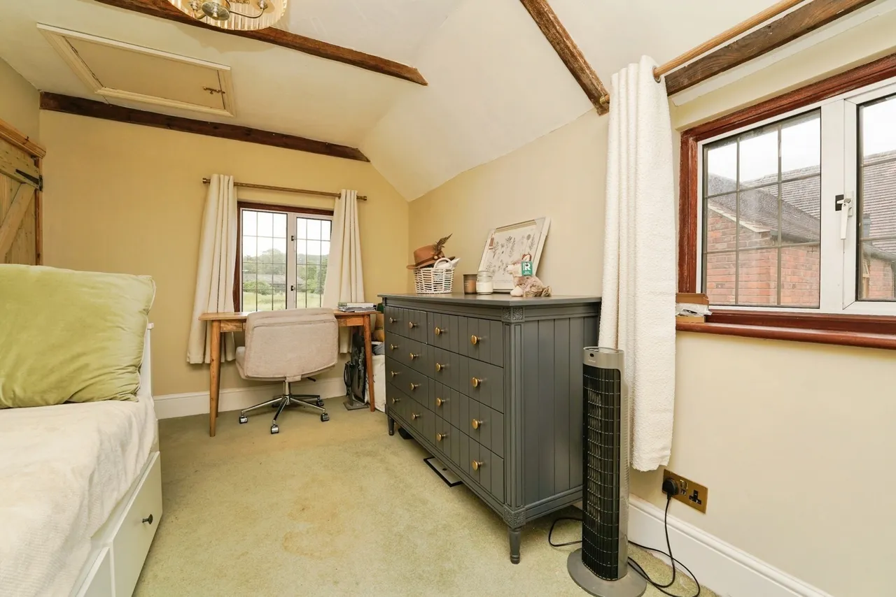 Bondend Road, Upton St. Leonards, Gloucester, Gloucestershire, GL4, photo 12