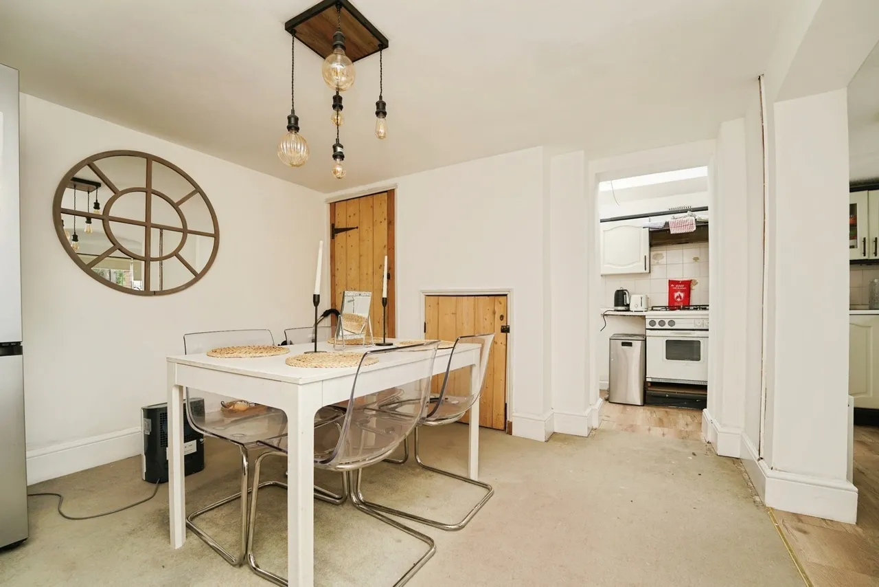 Bondend Road, Upton St. Leonards, Gloucester, Gloucestershire, GL4, photo 5