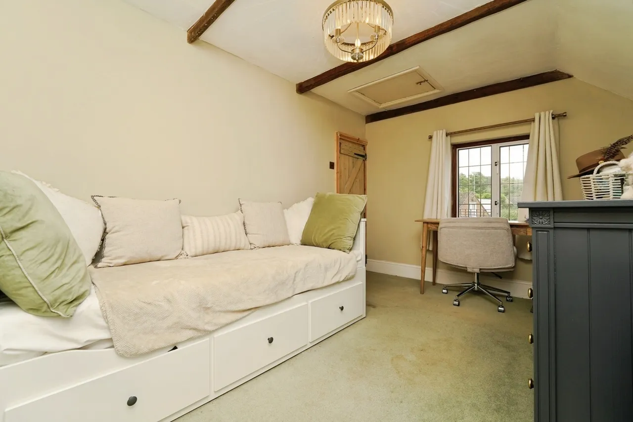 Bondend Road, Upton St. Leonards, Gloucester, Gloucestershire, GL4, photo 11