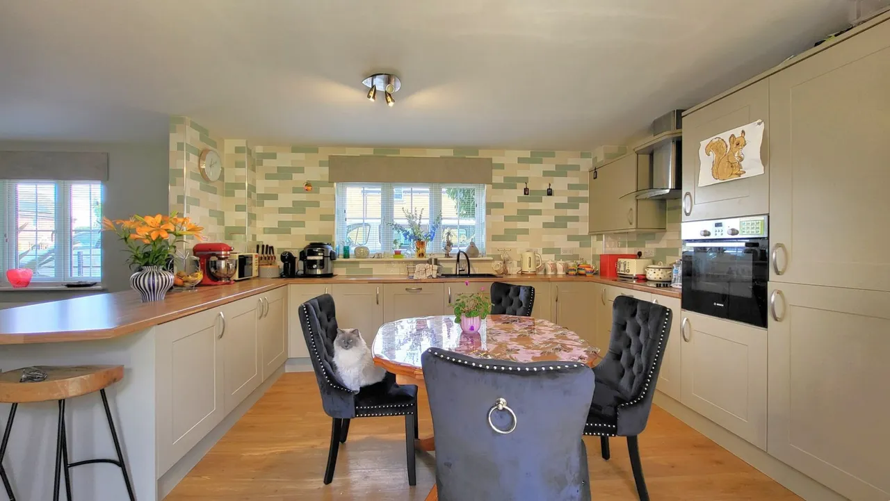 Thorney Road, Eye, Peterborough, PE6, photo 3