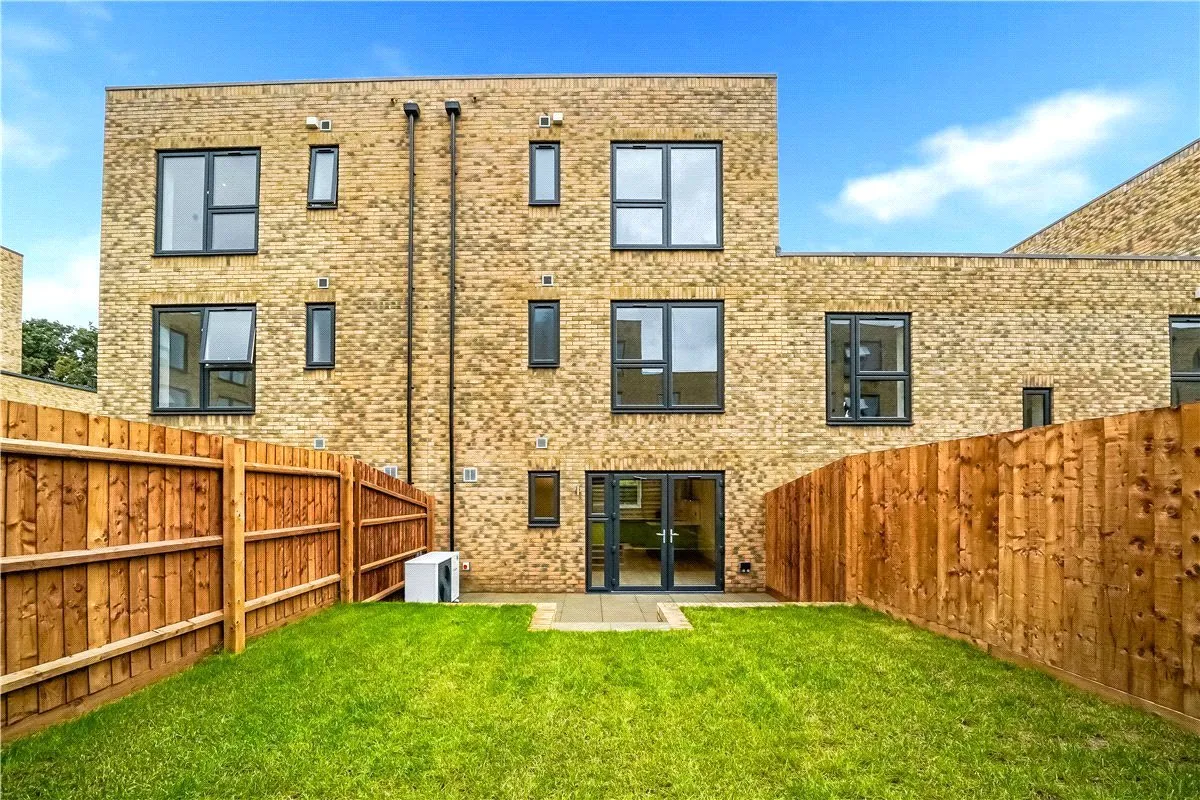 Ballast Road, Erith, DA8, photo 14