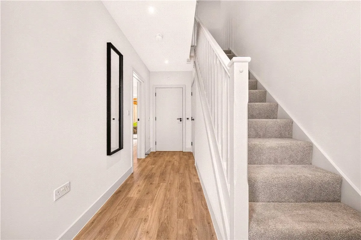 Ballast Road, Erith, DA8, photo 13