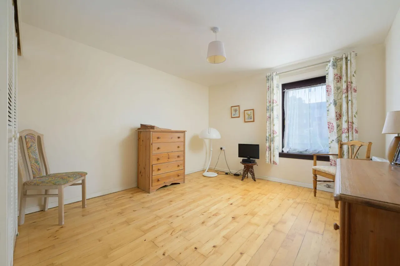 Hillcrest Avenue, Cumbernauld, G67 1ES, photo 17