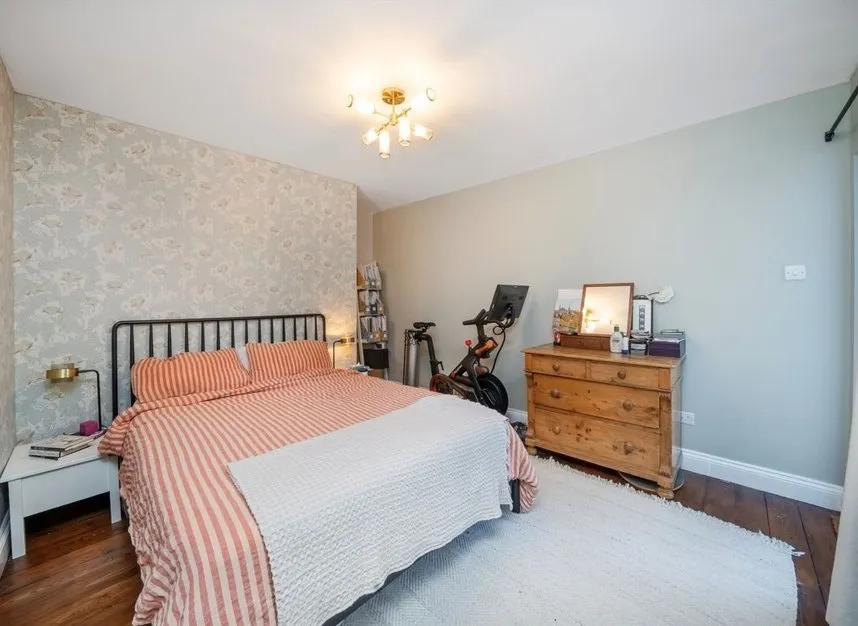 Freegrove Road, Hillmarton Conservation Area, N7, photo 4