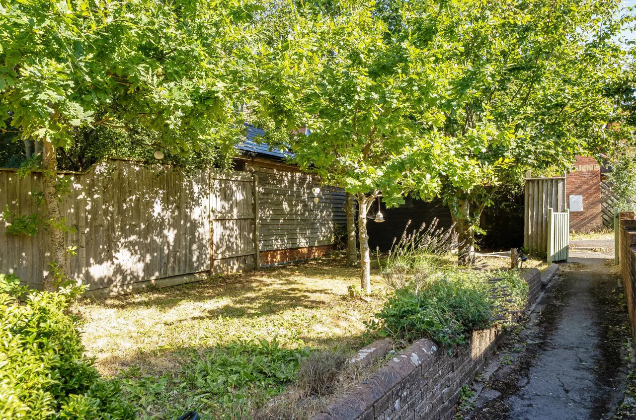 Orchard Terrace, Glastonbury, BA6, photo 3