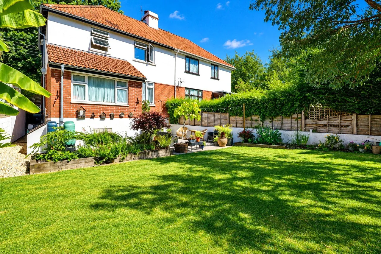 Raleigh Road, Barnstaple, EX31, photo 10