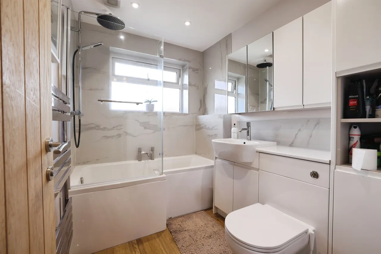 Heron Close, Calne, photo 10