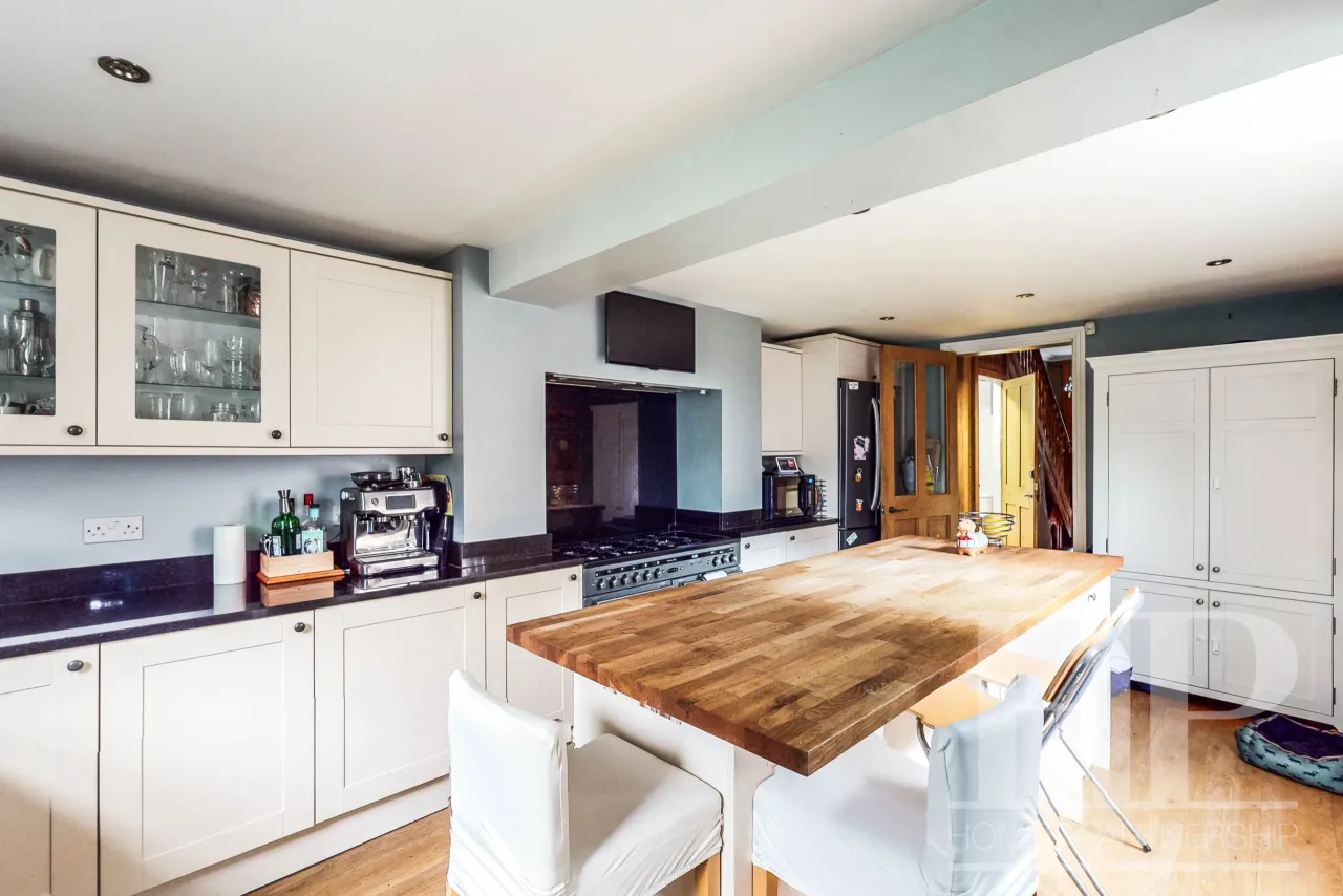Ifield Road, Crawley, RH11, photo 11