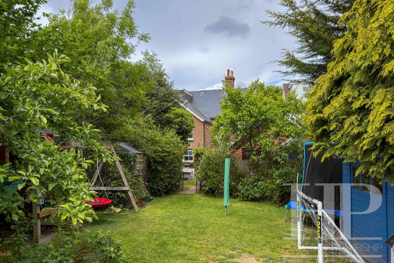 Ifield Road, Crawley, RH11, photo 9