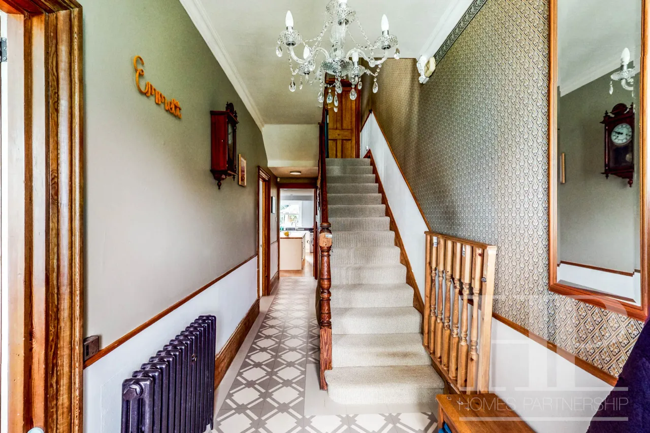 Ifield Road, Crawley, RH11, photo 3
