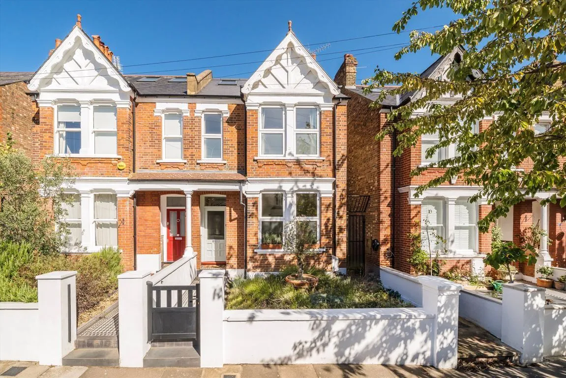 5 bed house for sale, Julian Avenue, W3