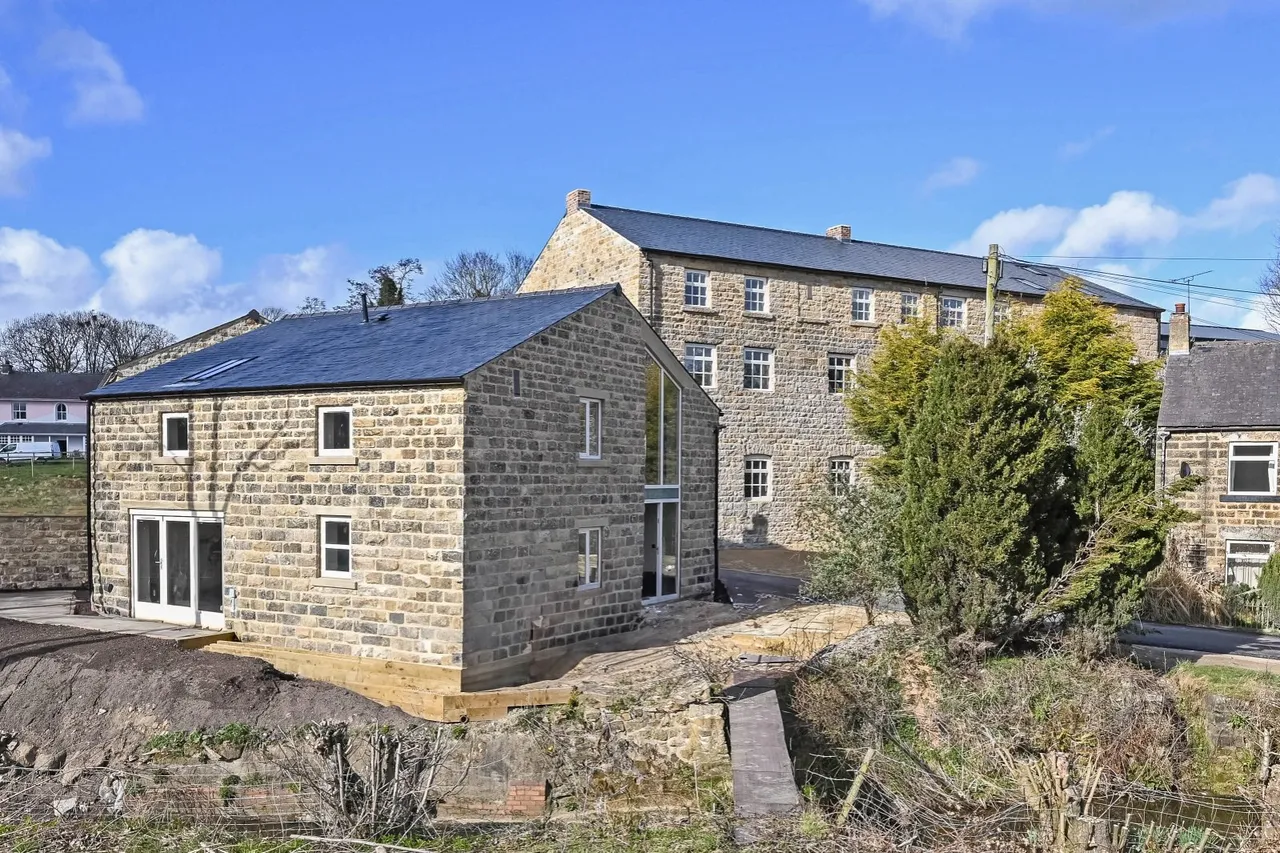 2 bed property for sale, High Mill, Shaw Mills, HG3