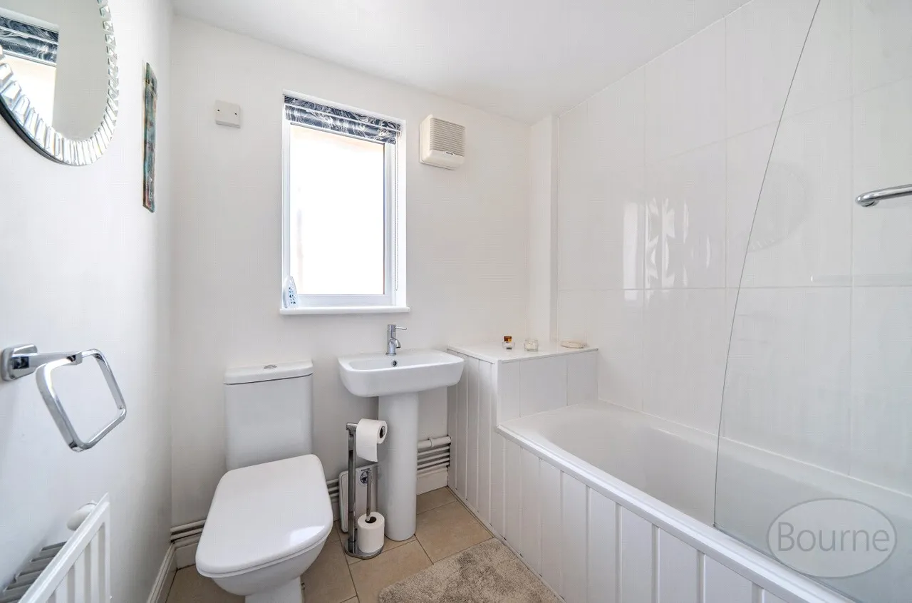 School Lane, Petersfield, GU32, photo 7