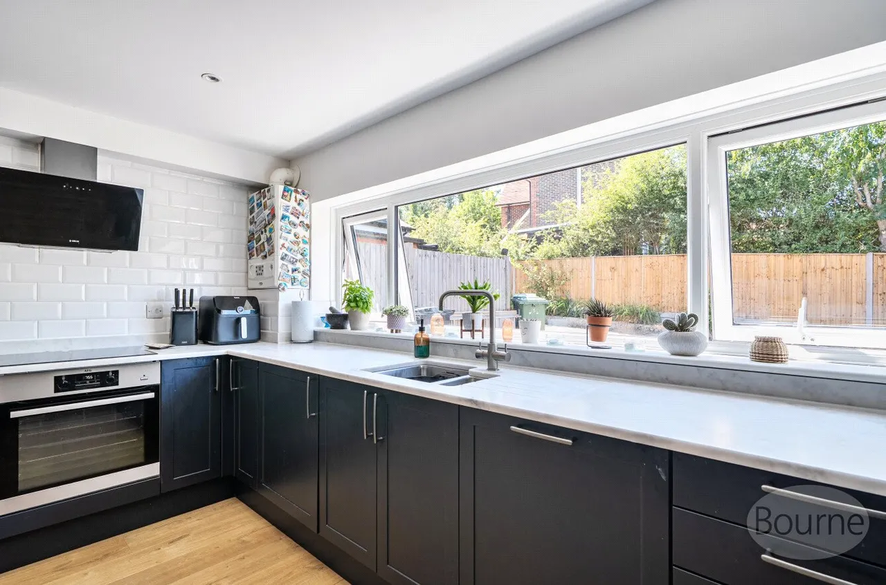 School Lane, Petersfield, GU32, photo 20