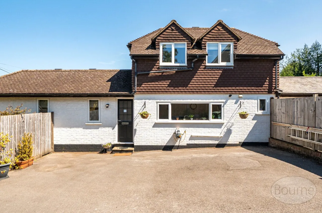 School Lane, Petersfield, GU32, photo 16