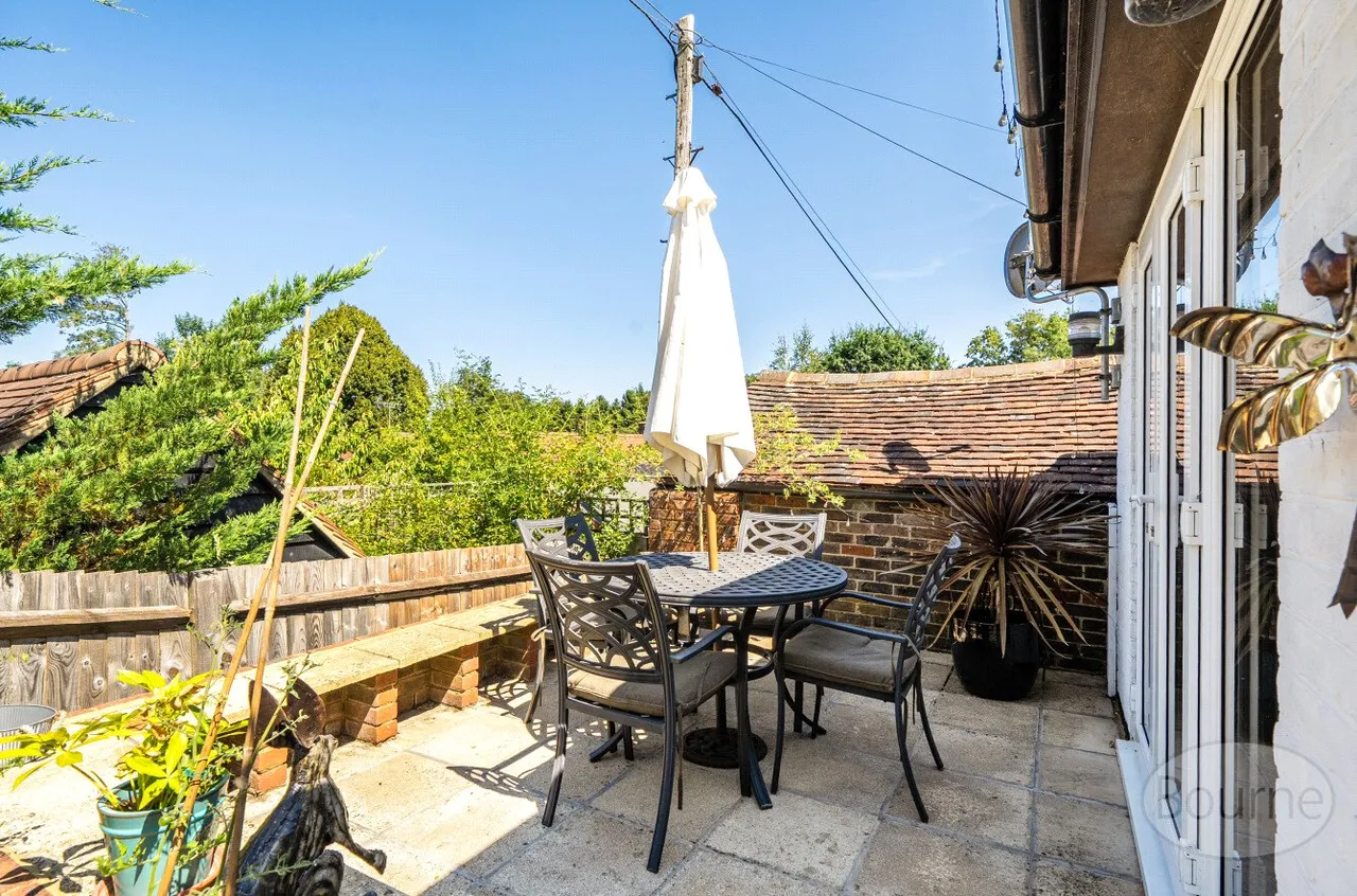 School Lane, Petersfield, GU32, photo 10