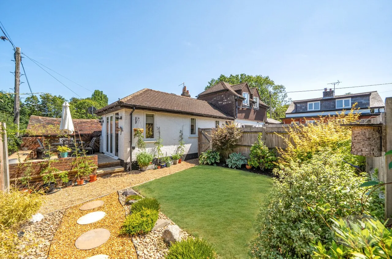 School Lane, Petersfield, GU32, photo 4