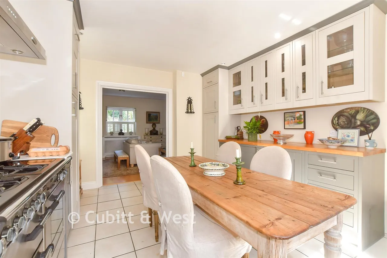 Mount Pleasant, Arundel, BN18, photo 3