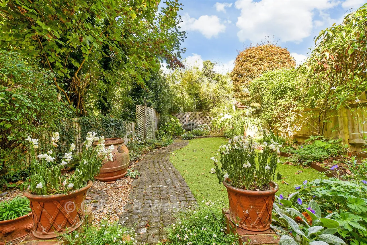 Mount Pleasant, Arundel, BN18, photo 20