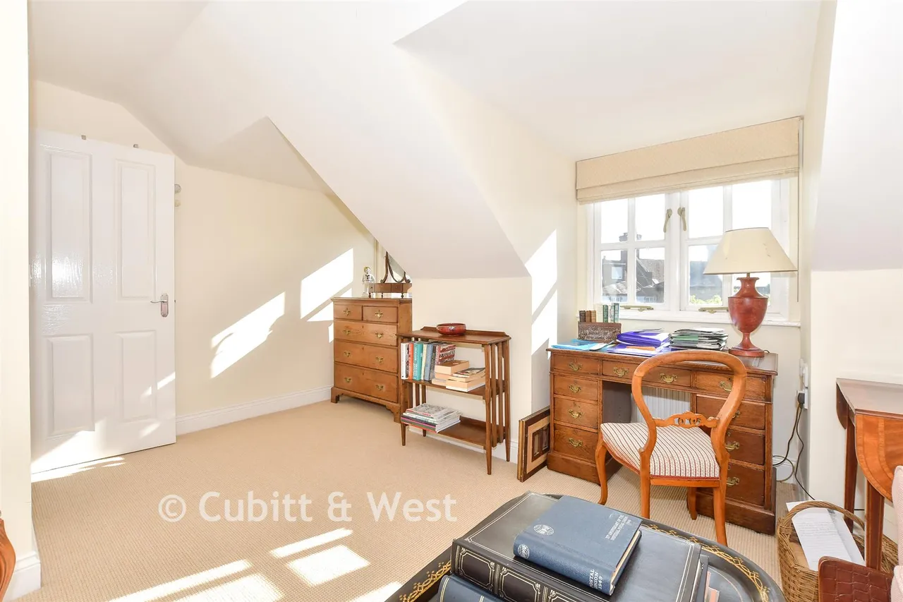 Mount Pleasant, Arundel, BN18, photo 14