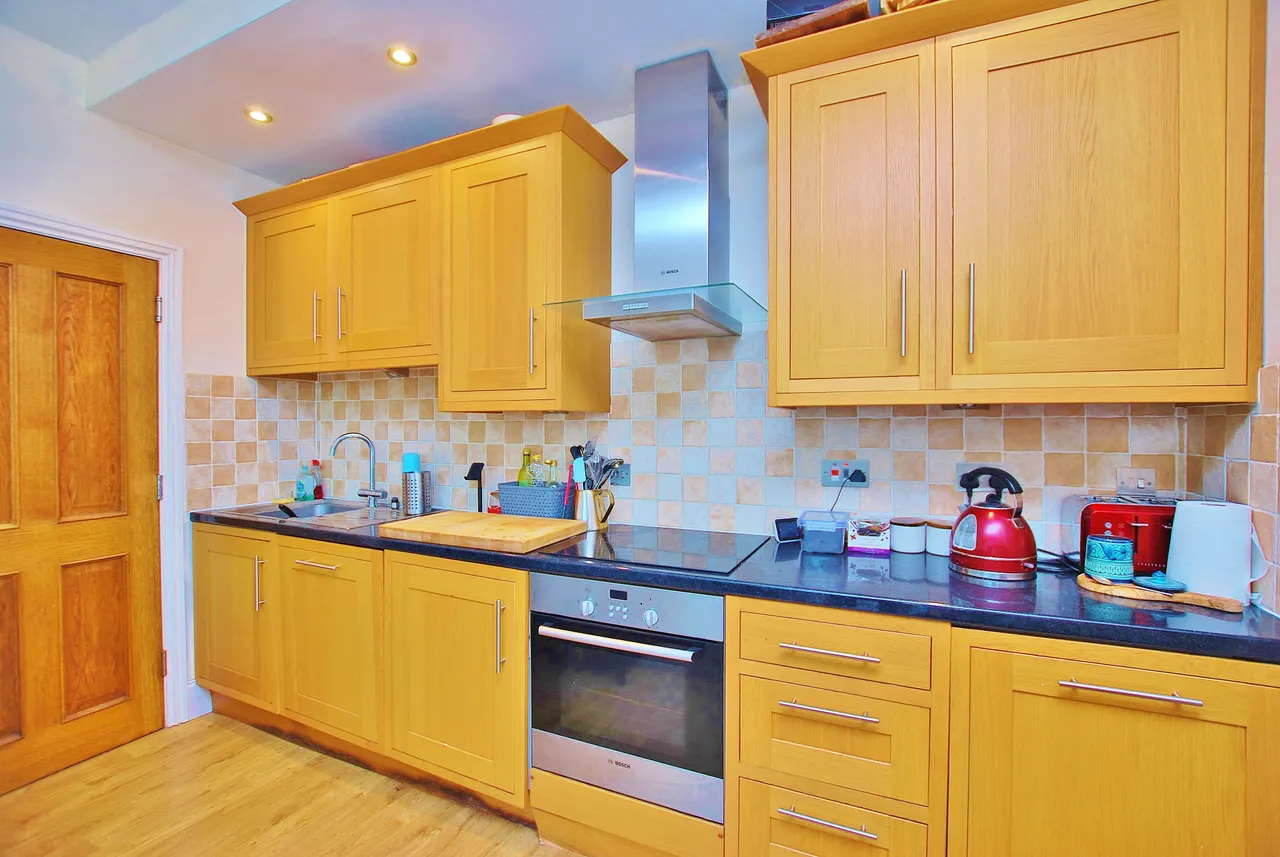 Dene Road, Guildford, GU1, photo 2