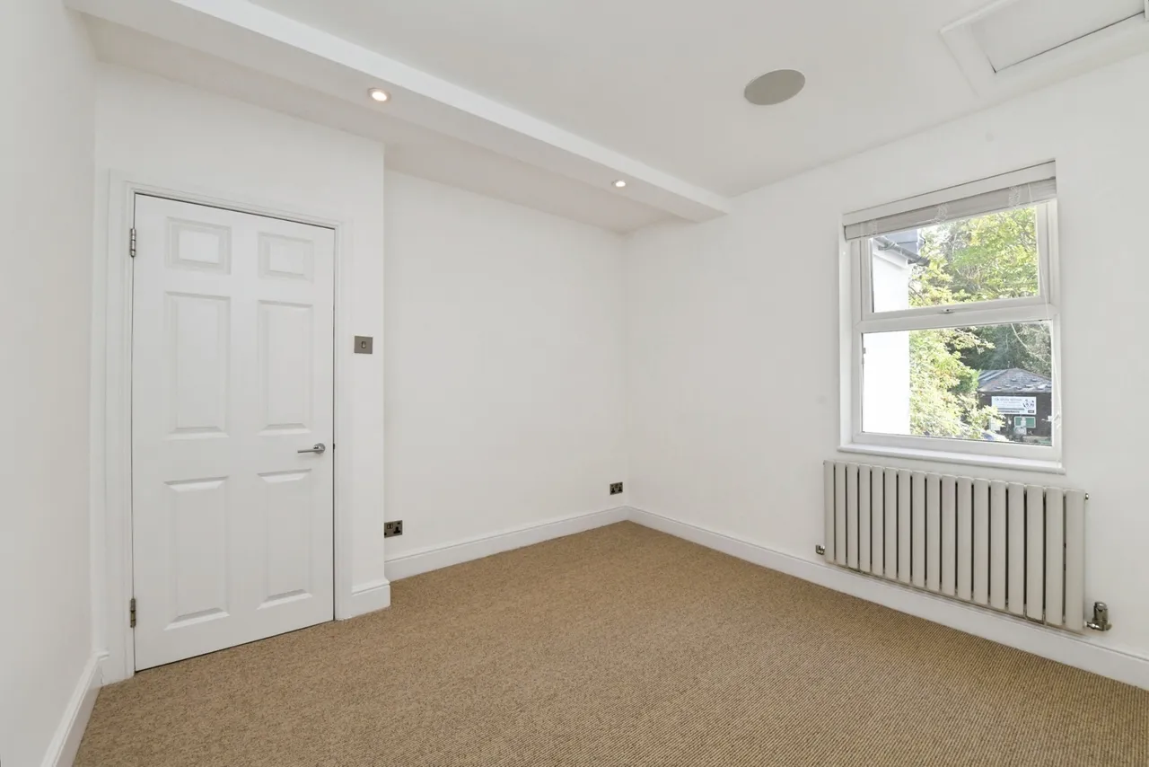 Warley Hill, Warley, CM14, photo 9
