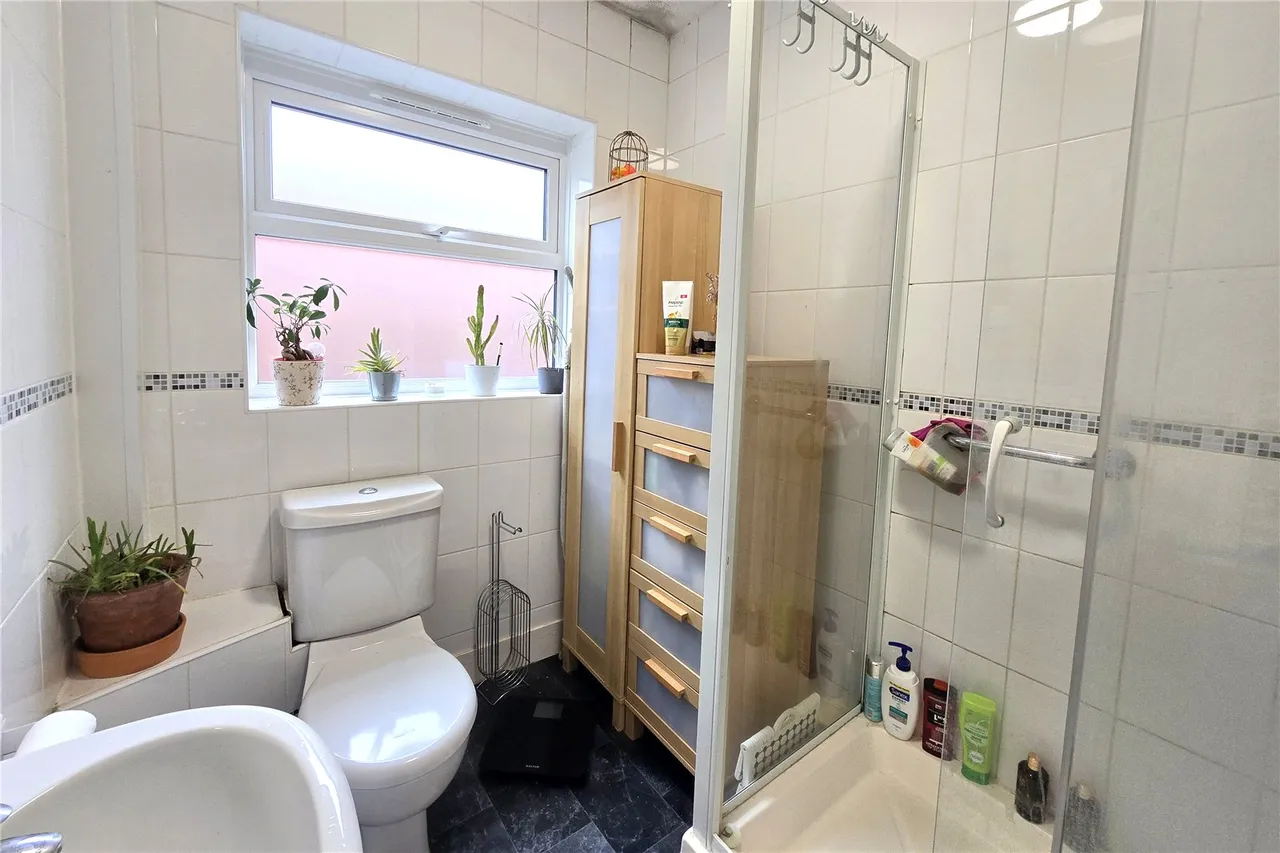 Hamesmoor Road, Mytchett, Surrey, GU16 6JB, photo 10