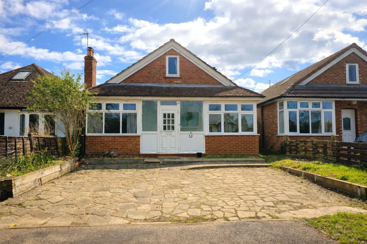 Hamesmoor Road, Mytchett, Surrey, GU16 6JB, photo 3