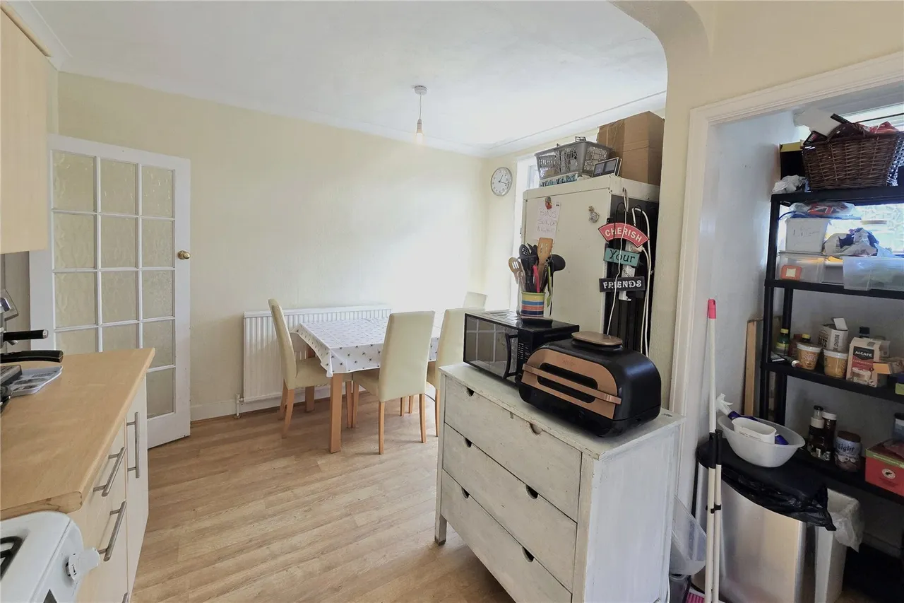 Hamesmoor Road, Mytchett, Surrey, GU16 6JB, photo 12