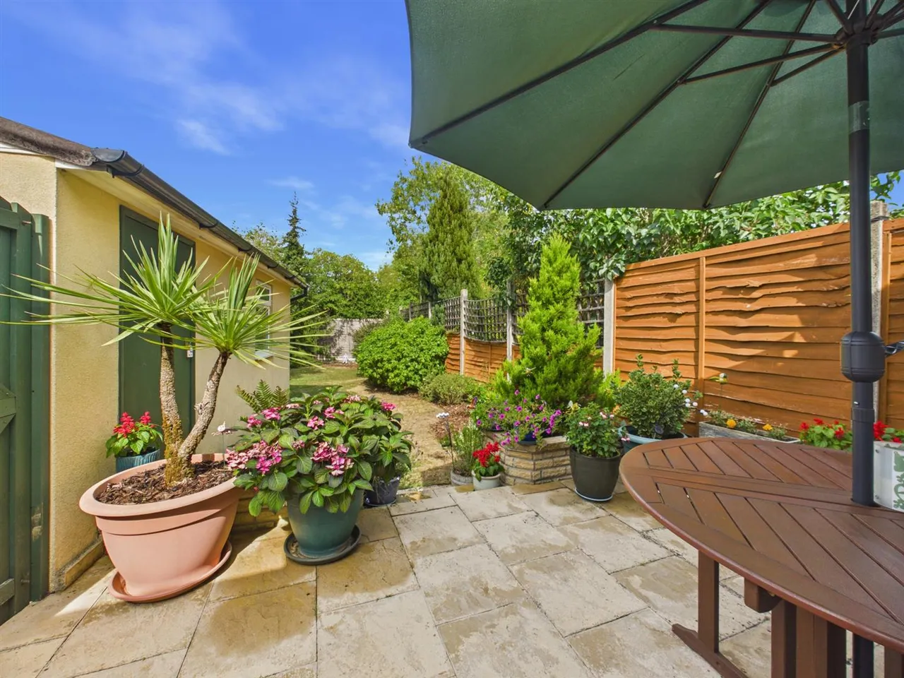 Pavilion Way, Ruislip, HA4 9JP, photo 9