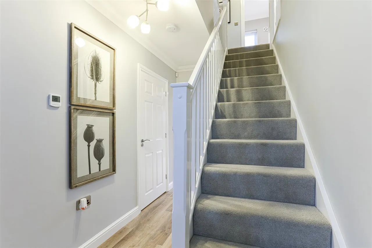Ellis Drive, Bungay, NR35, photo 8