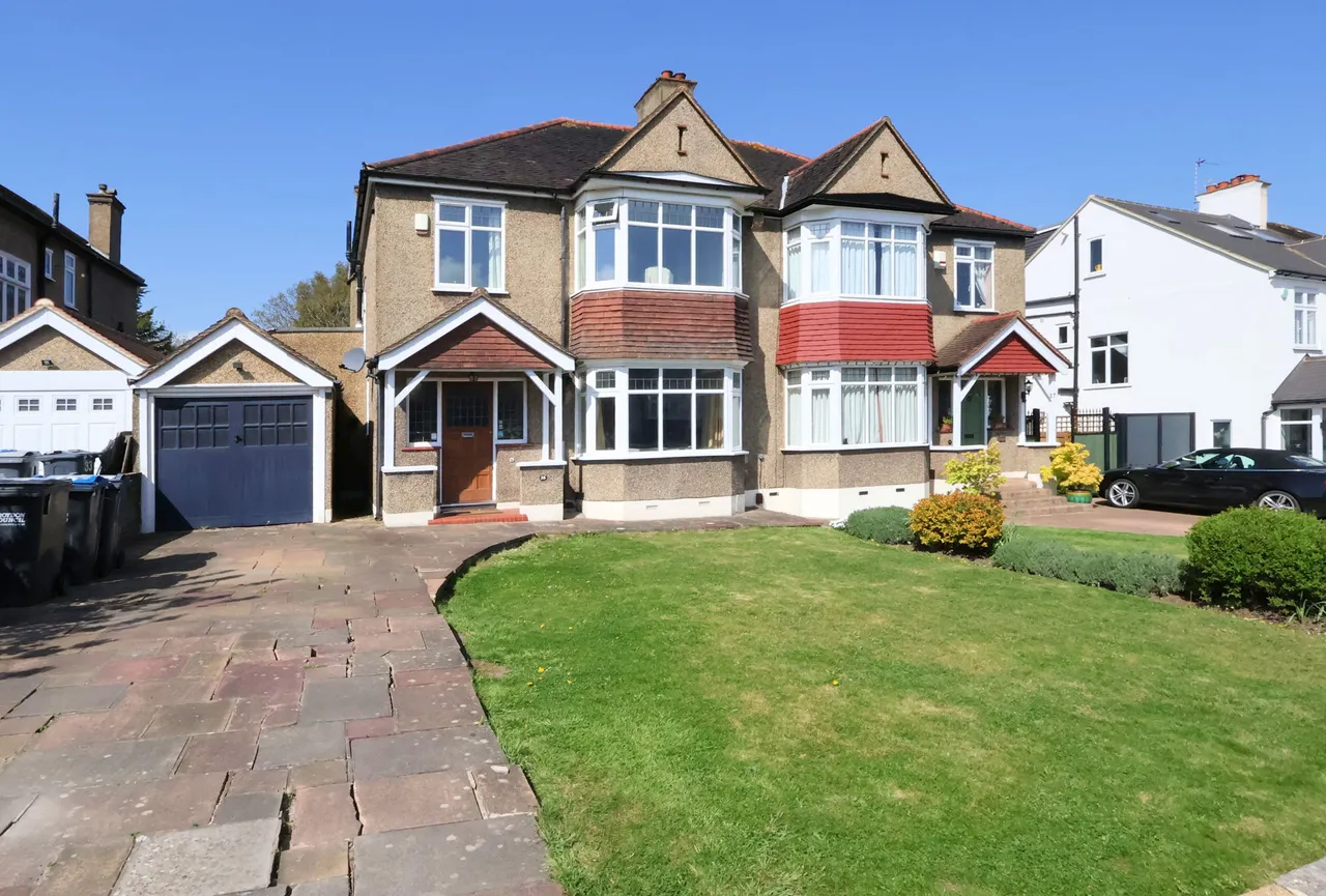 3 bed house for sale — Barnfield Avenue, Croydon, Croydon, CR0 8SF