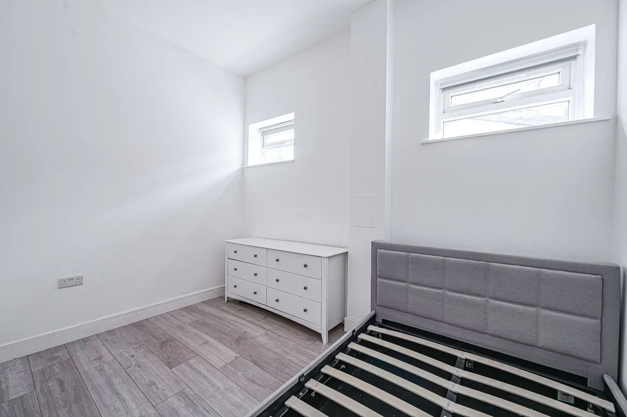 Ground Floor, 132 St Dunstans Road, London, photo 8