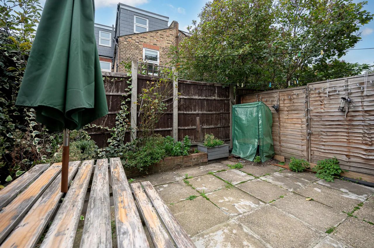 Ground Floor, 132 St Dunstans Road, London, photo 5