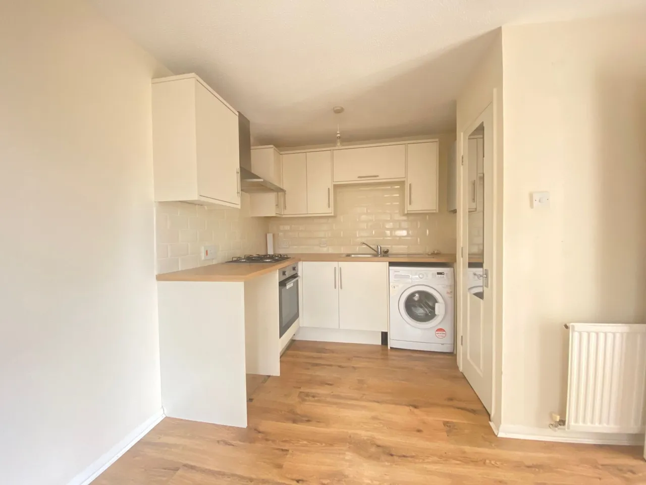 Elmbridge Road, Cranleigh, GU6, photo 3