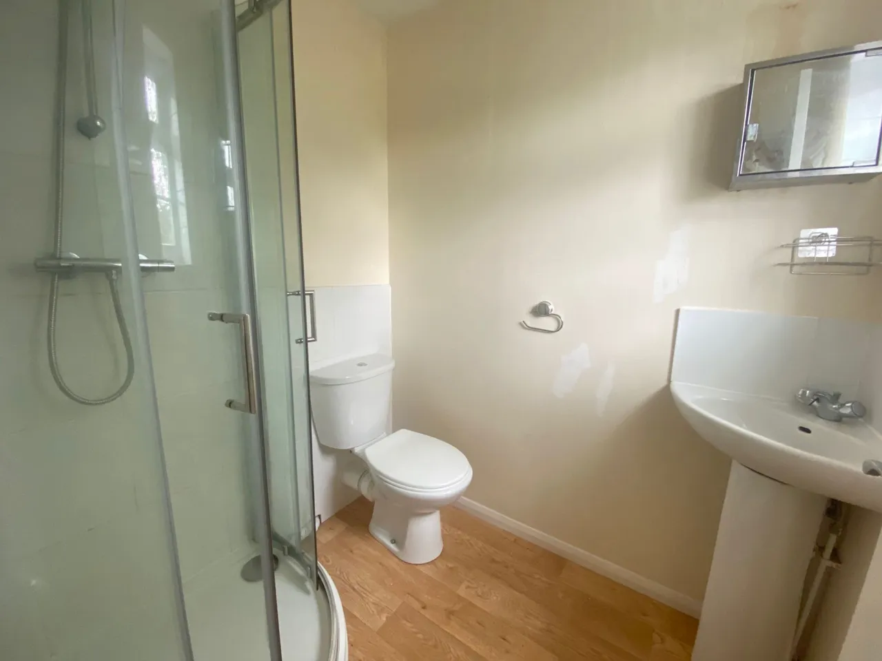 Elmbridge Road, Cranleigh, GU6, photo 5