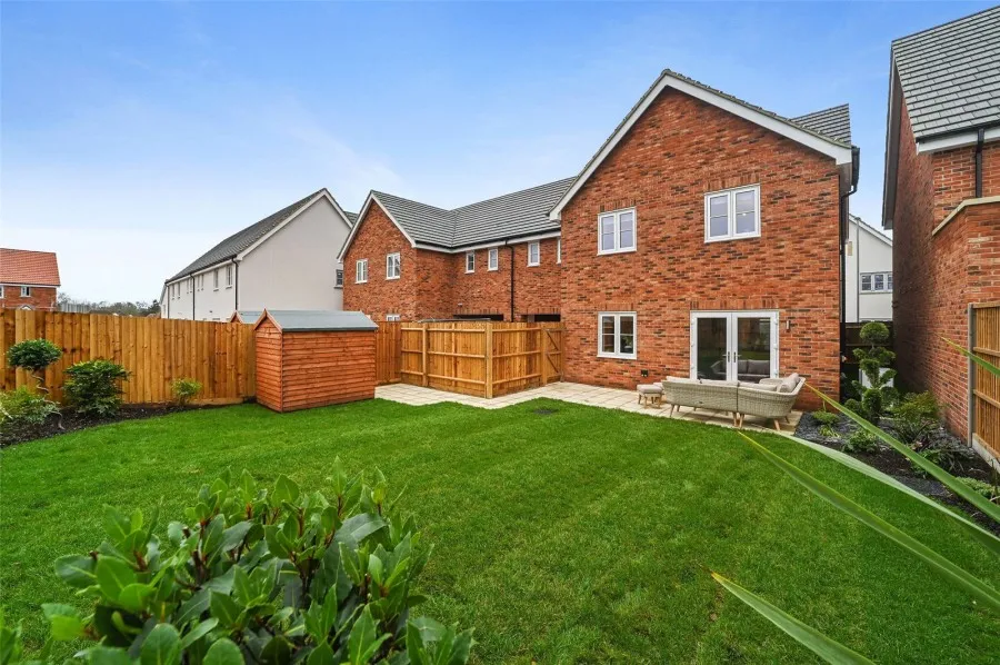 with 4 bedrooms in Great Chesterford, Nr Saffron Walden, CB10, photo 21