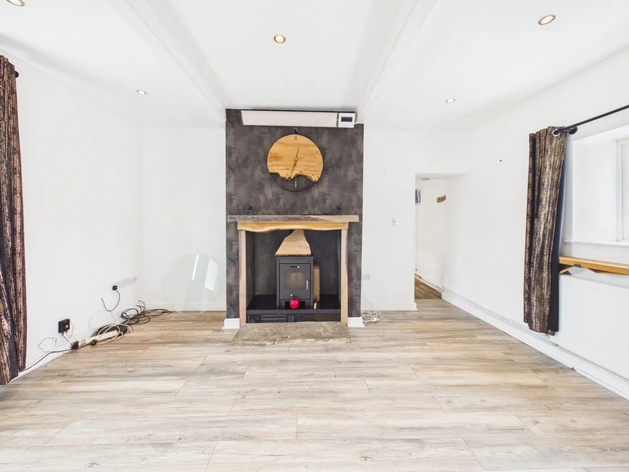 White Lee Road, Batley, WF17, photo 6