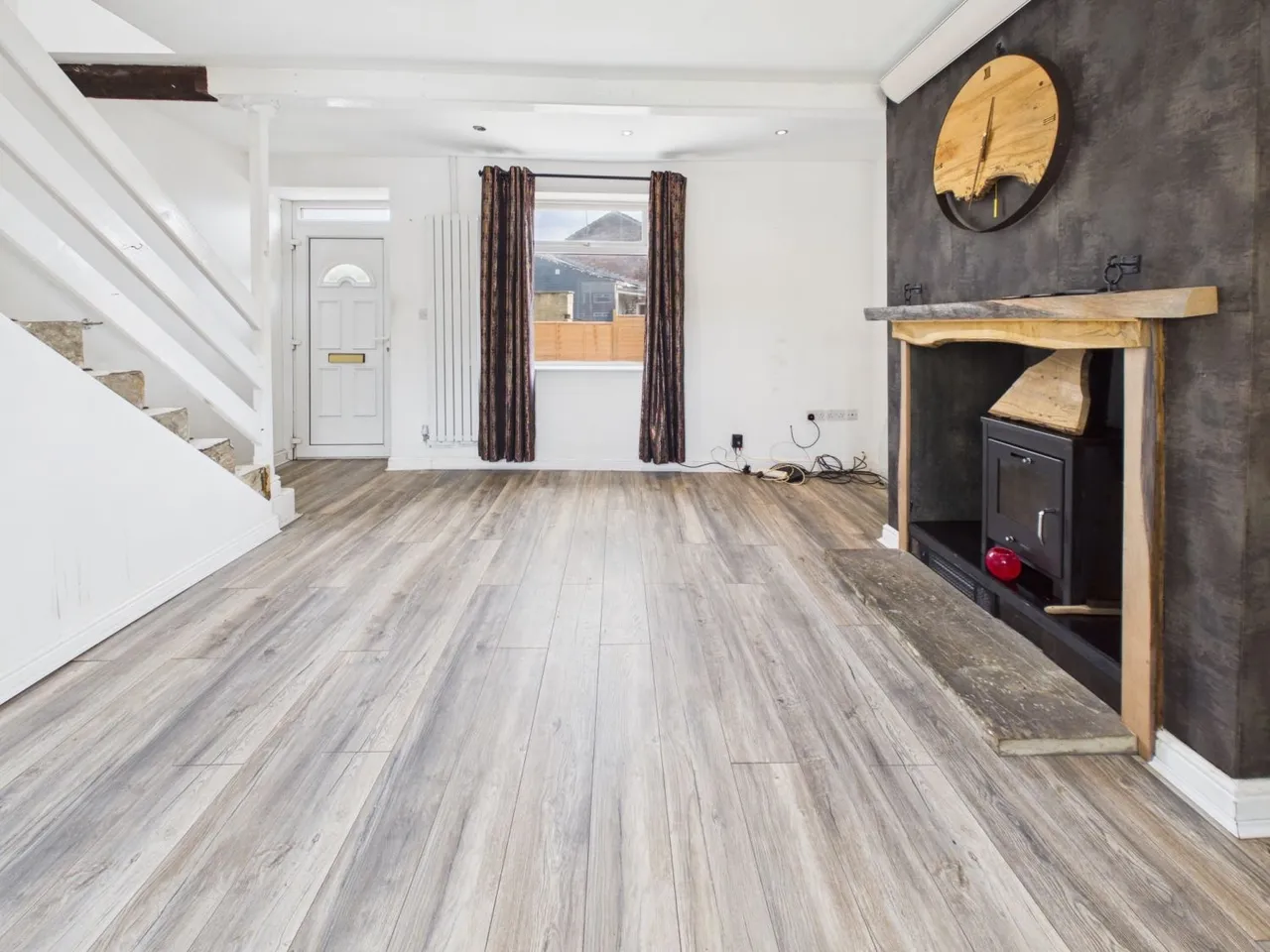 White Lee Road, Batley, WF17, photo 8