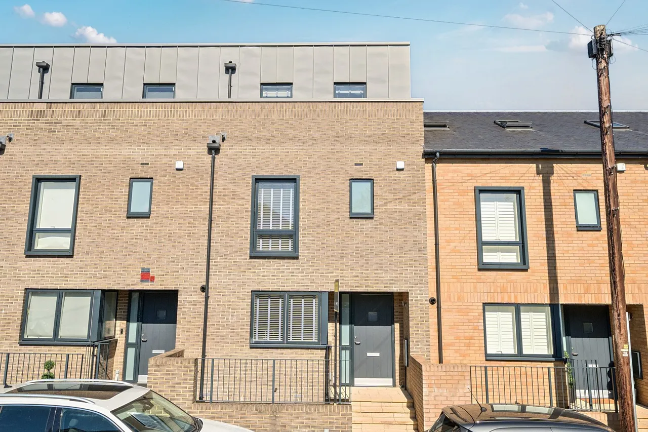 4 bed house for sale — Bruce Grove, BR6
