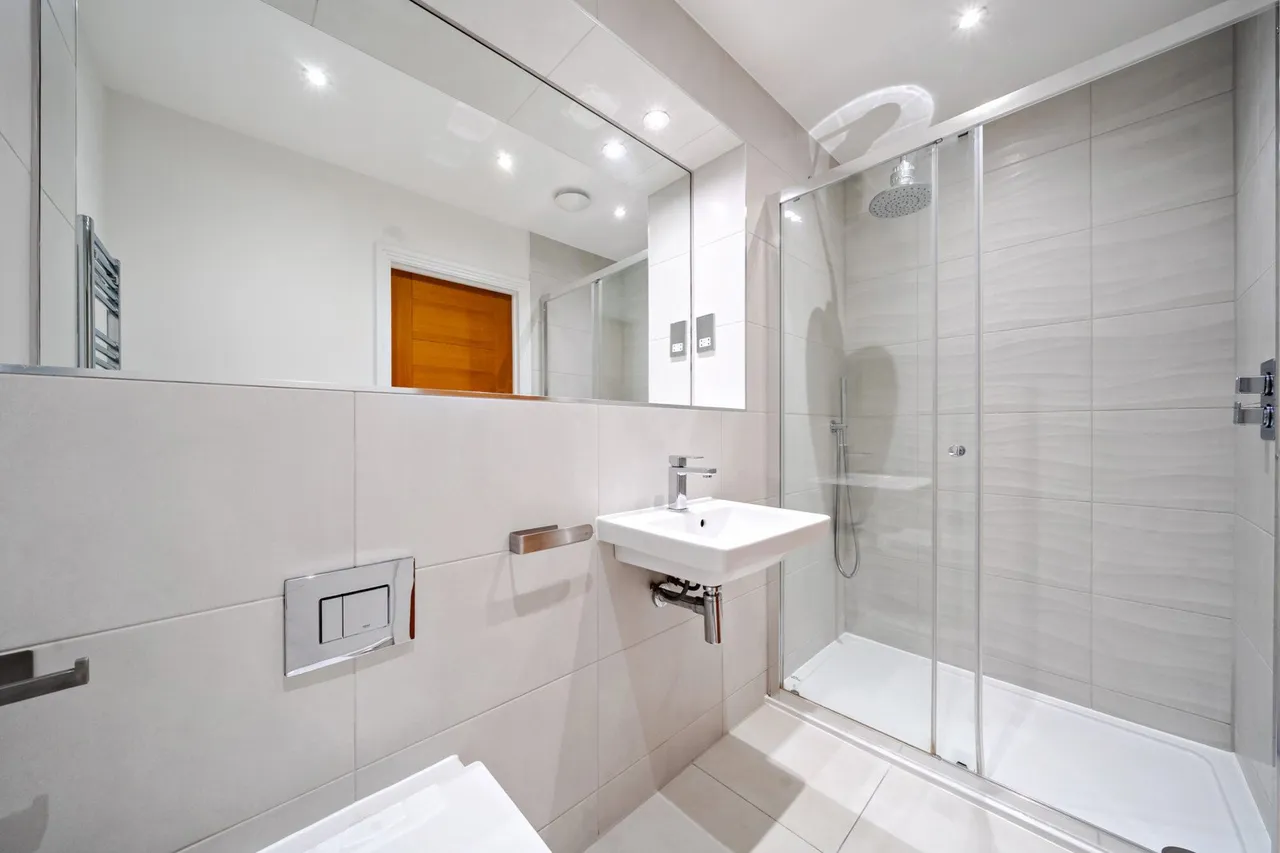 Bruce Grove, BR6, photo 20