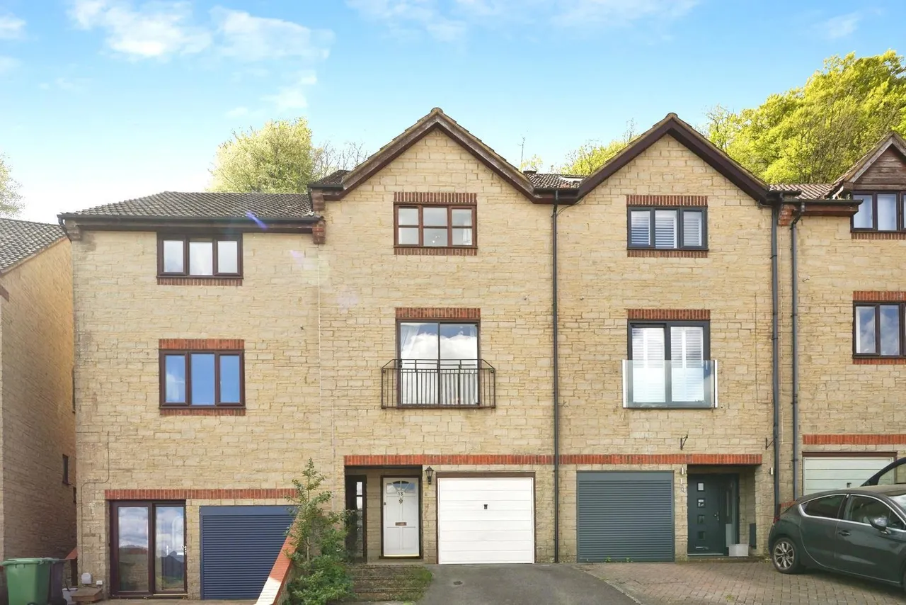 Weavers Close, Dursley, GL11, photo 18
