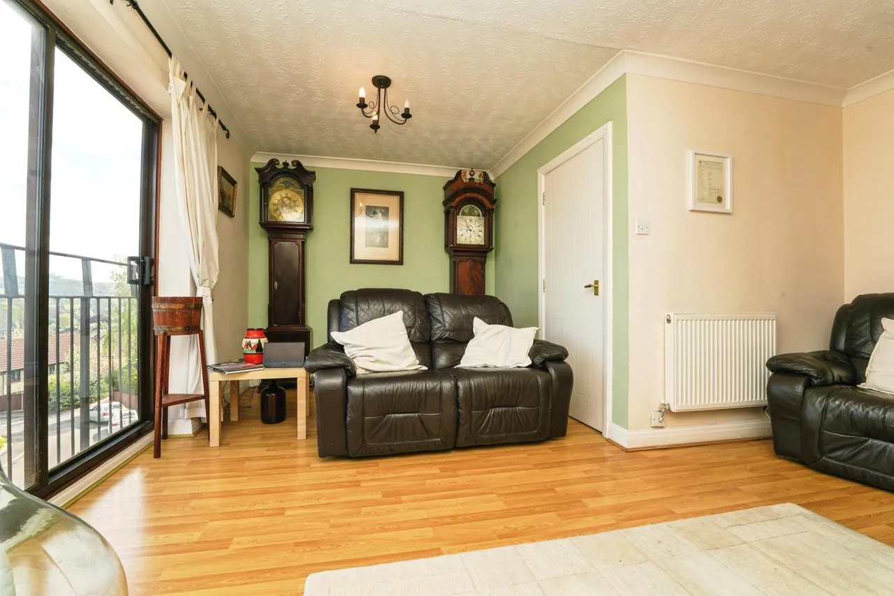Weavers Close, Dursley, GL11, photo 17