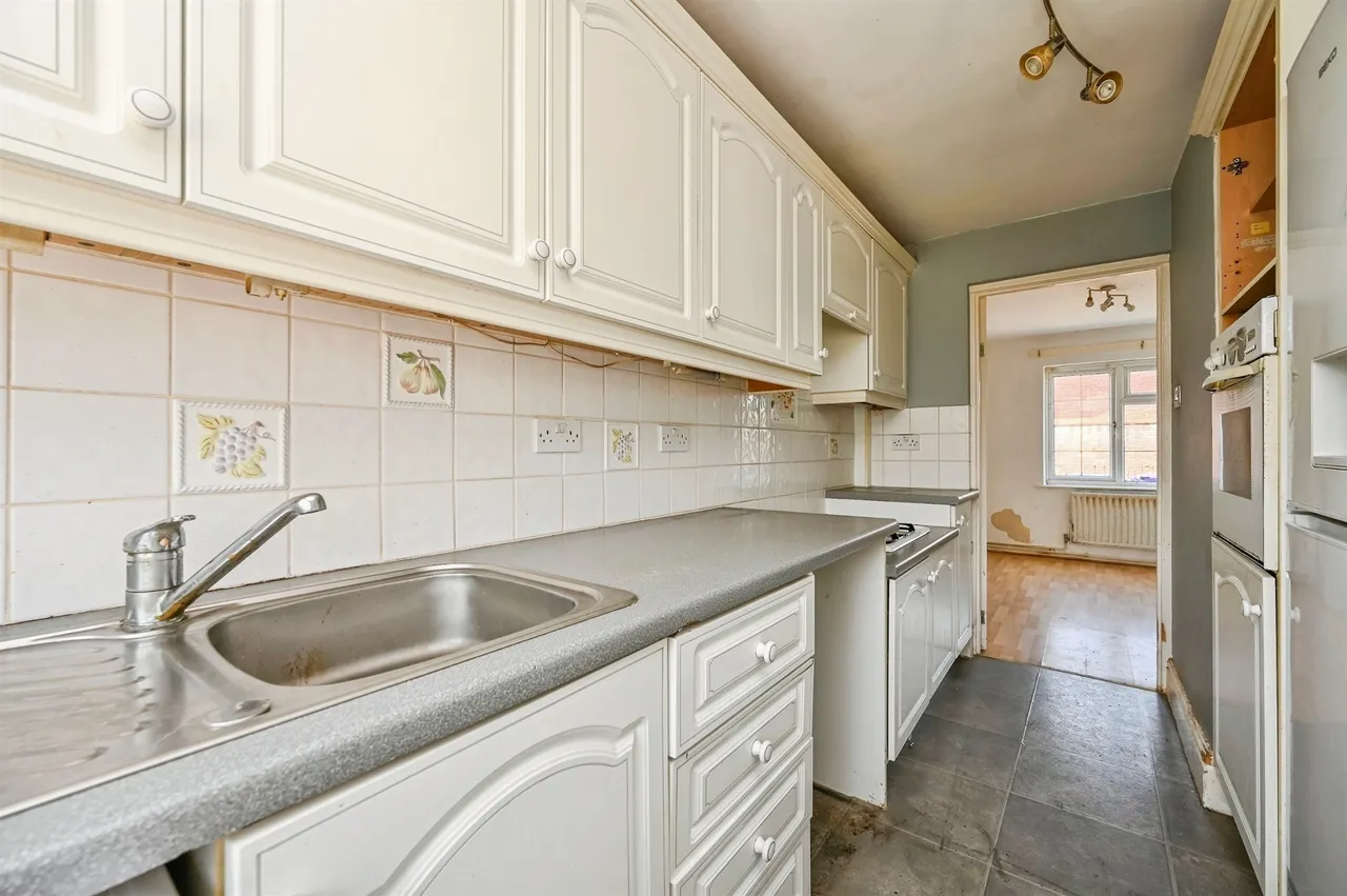 Mayford Close, Liverpool, L25, photo 5