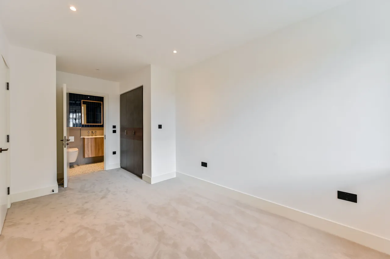 3B.07.07, The Arrival 3A-3B, One Clapham, London, photo 6