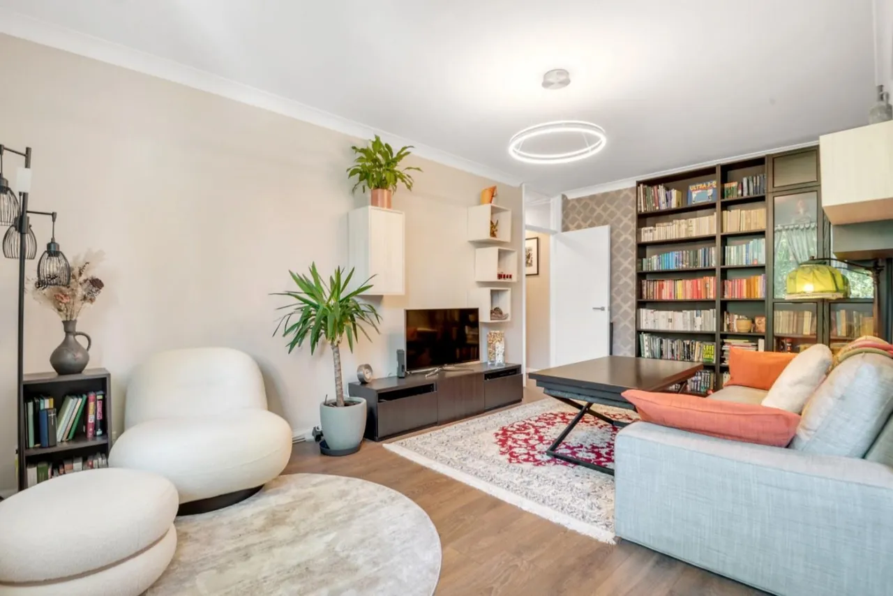 2 bed flat for sale — Priory Road, South Hampstead, London, NW6