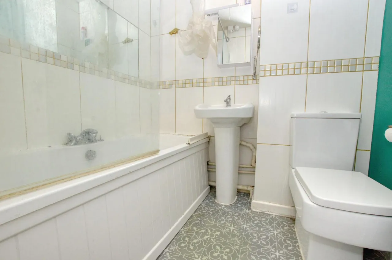 Taverner Close, Sholing, Southampton, Hampshire, SO19 0PX, photo 11