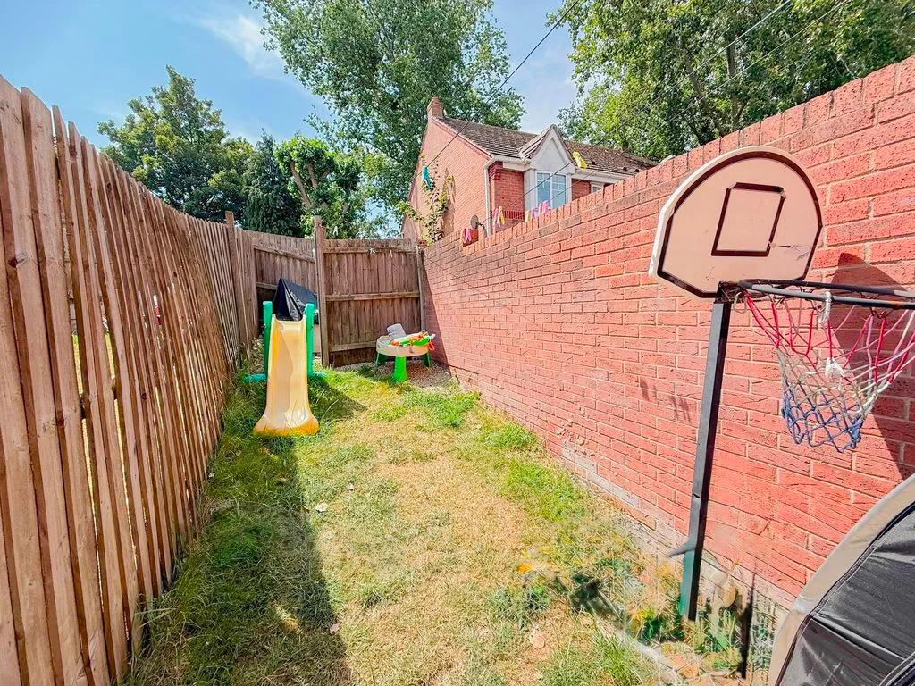 Canterbury Close, Erdington, B23, photo 11