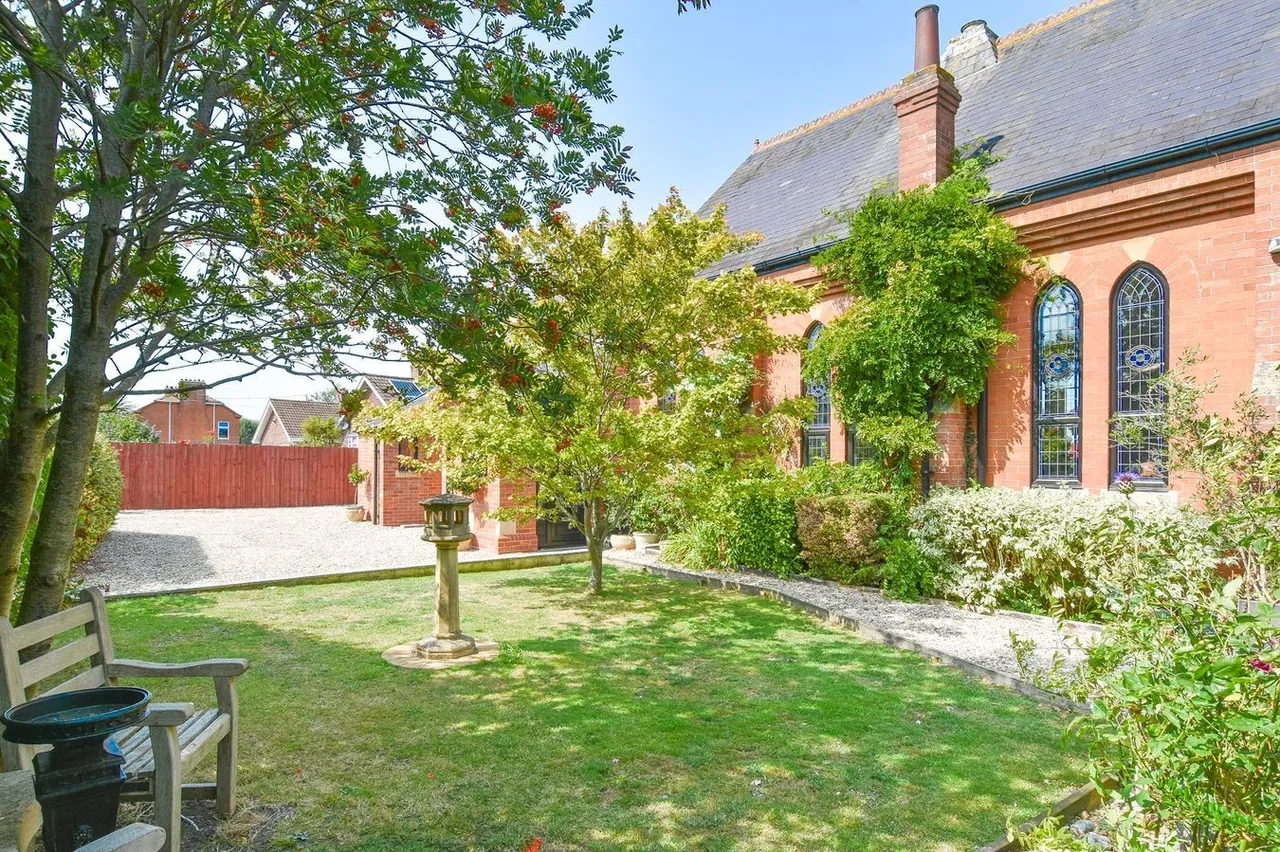 Church Road, East Huntspill, TA9, photo 30